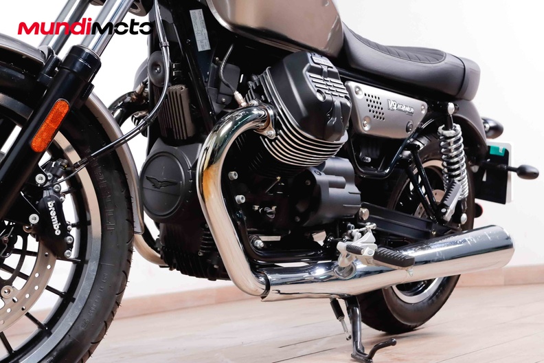 Motorbike image 8