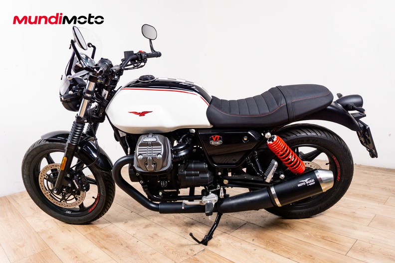 Motorbike image 5