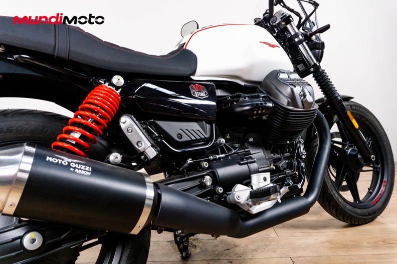 Motorbike image 3