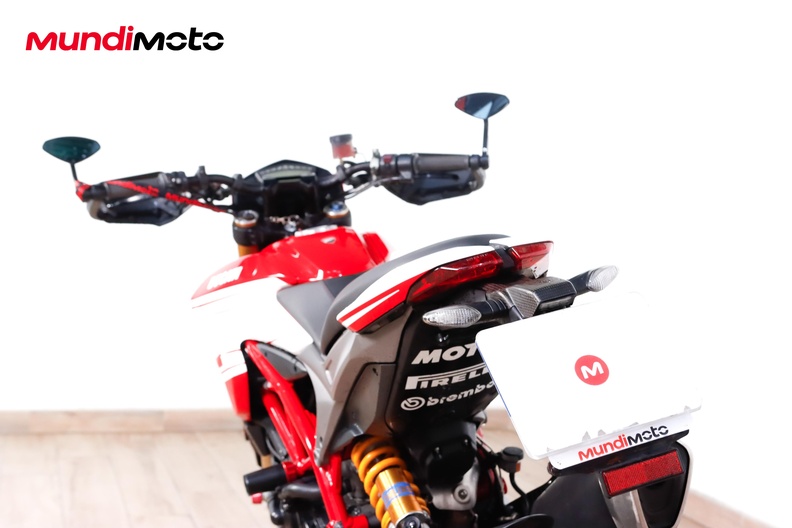 Motorbike image 9