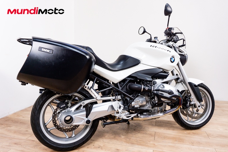 Motorbike image 2