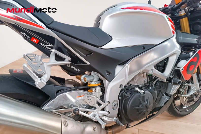 Motorbike image 3
