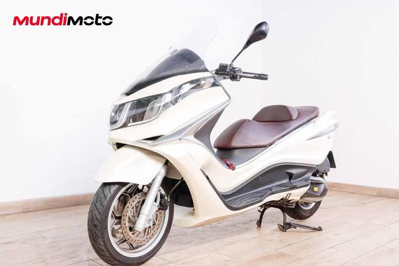 Motorbike image 7