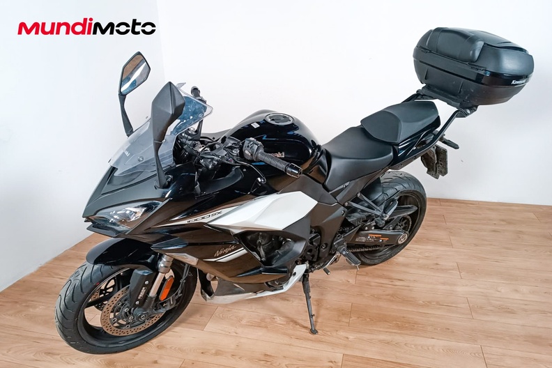 Motorbike image 7
