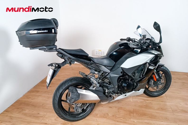 Motorbike image 2