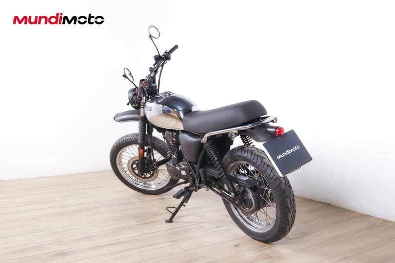 Motorbike image 6