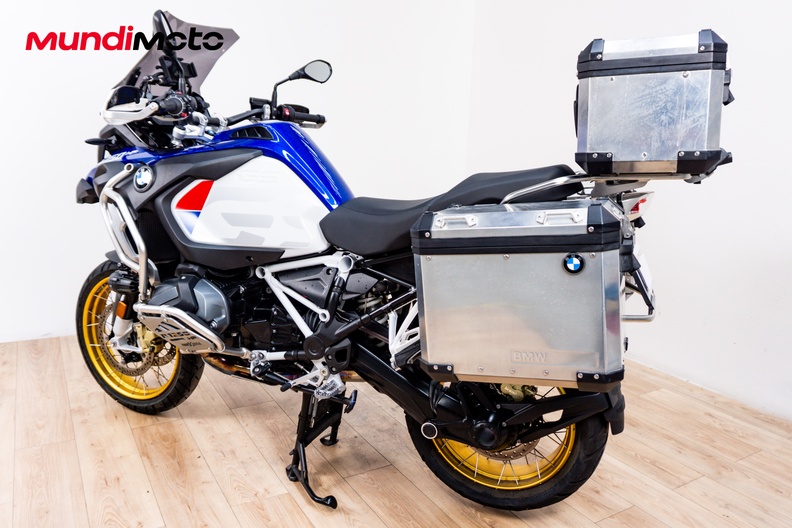 Motorbike image 7