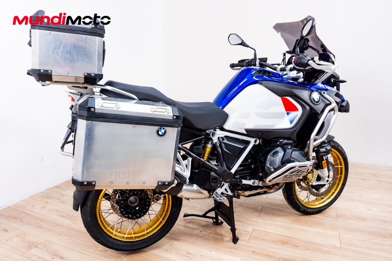 Motorbike image 2