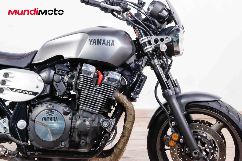 Motorbike image 12