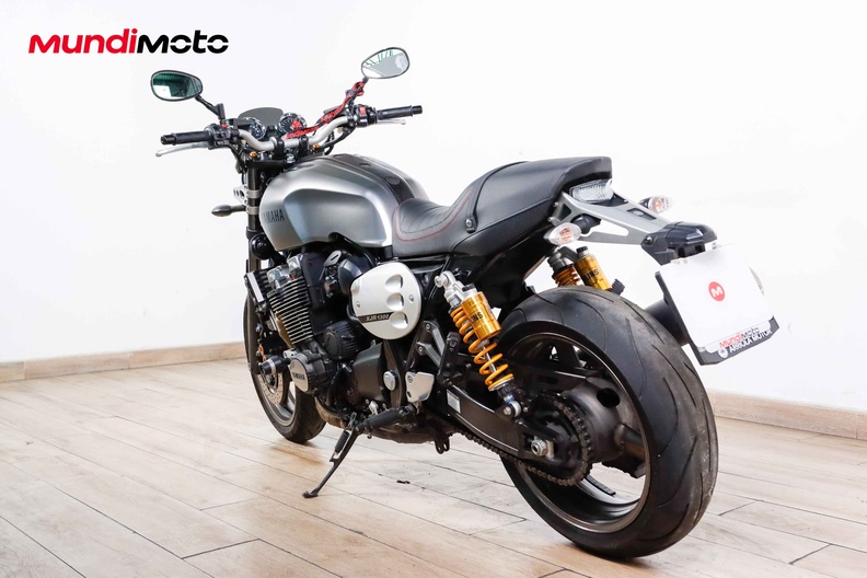 Motorbike image 7
