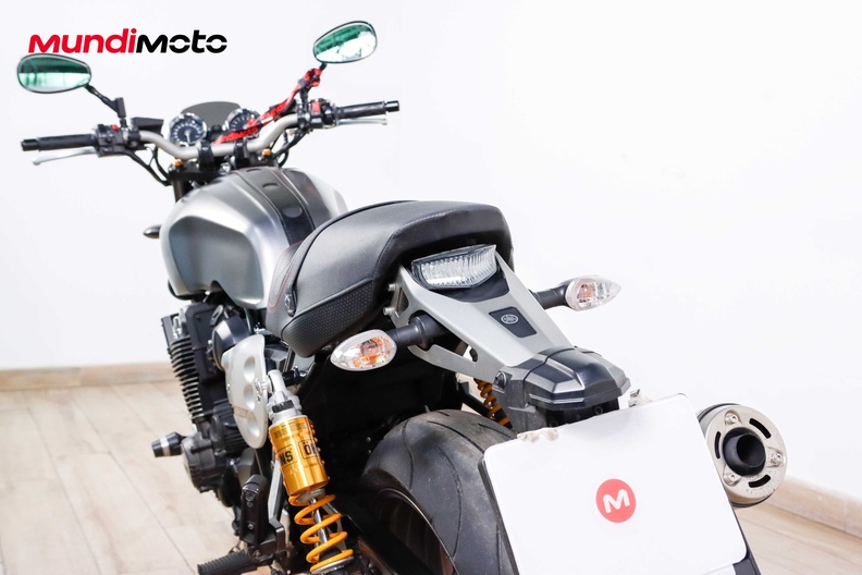 Motorbike image 8