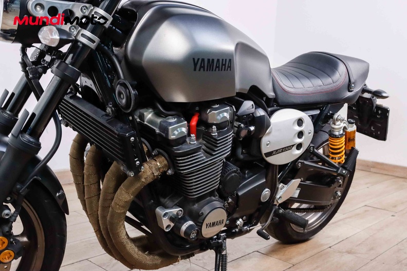 Motorbike image 9