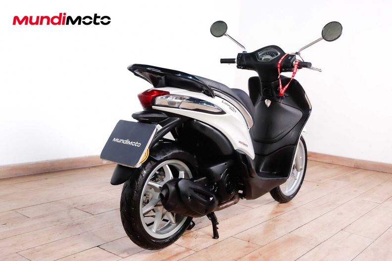 Motorbike image 2