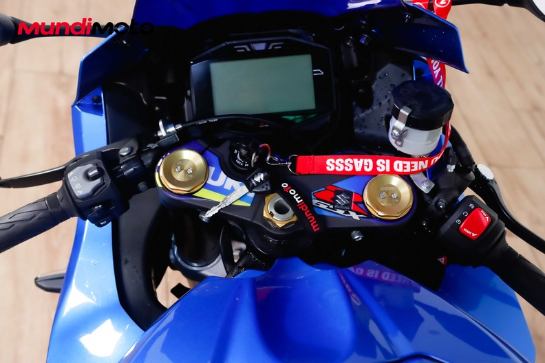 Motorbike image 10