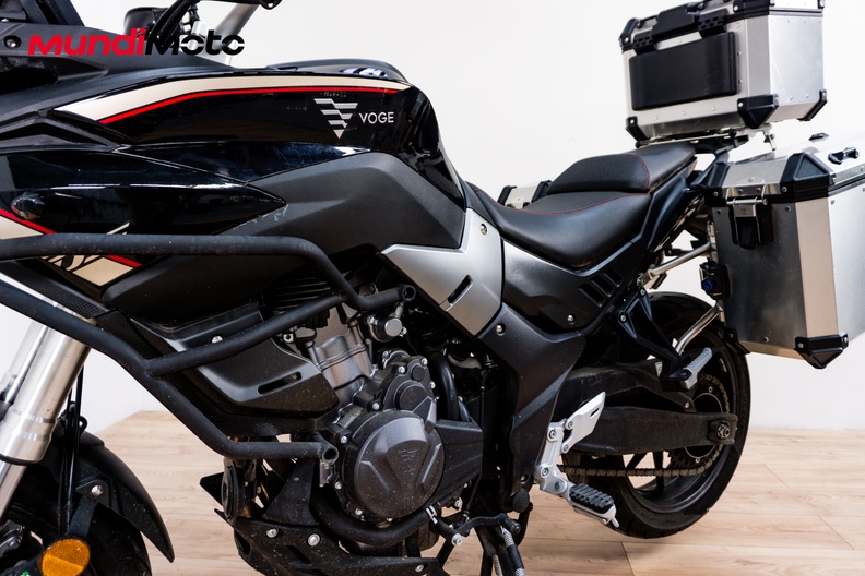 Motorbike image 9