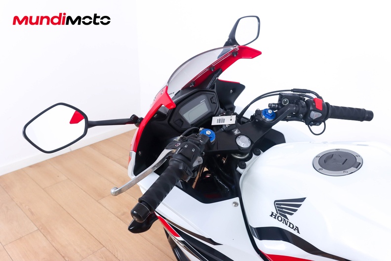 Motorbike image 10