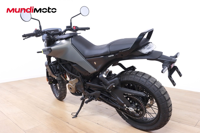 Motorbike image 7