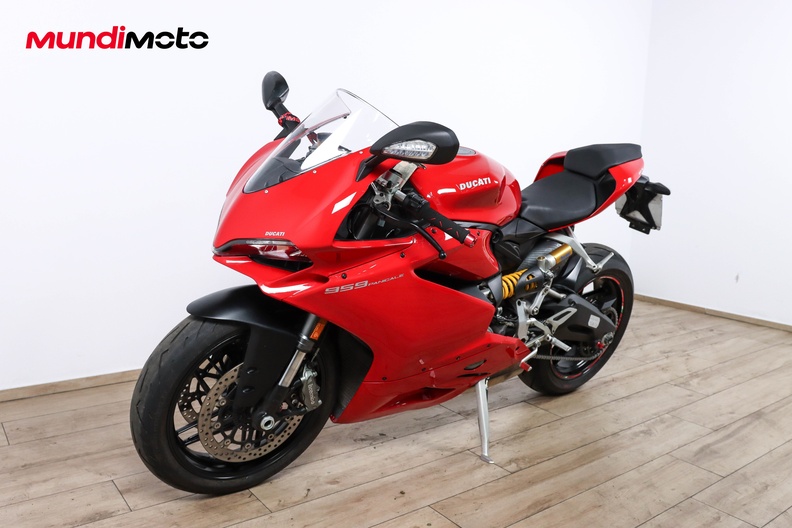 Motorbike image 6