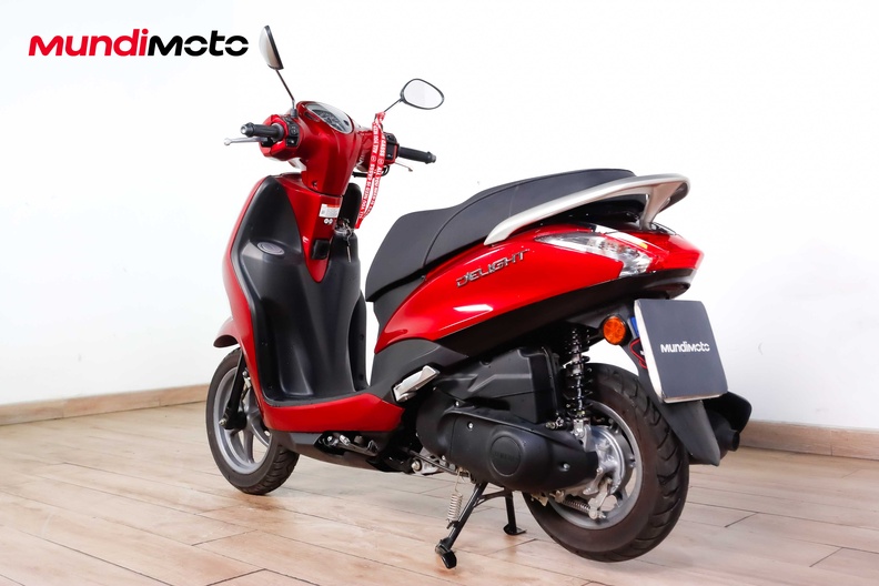 Motorbike image 6