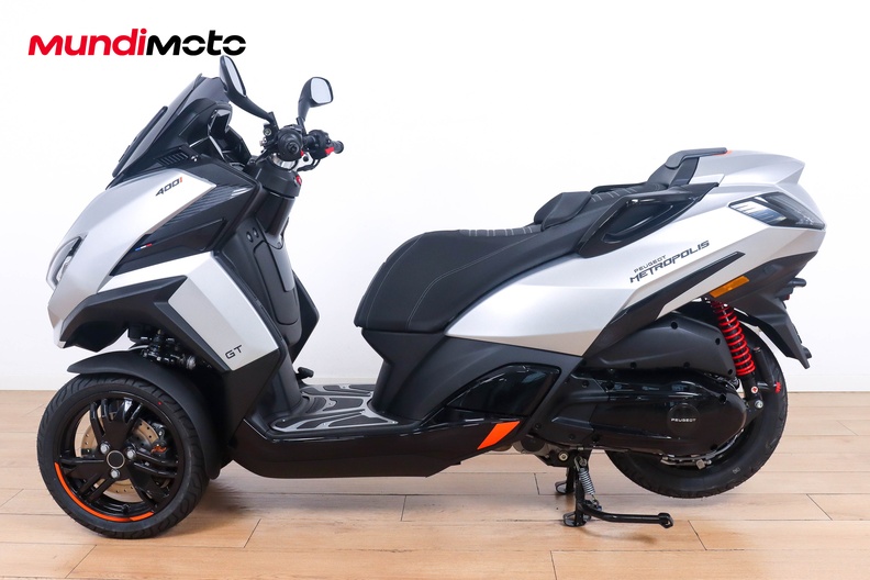 Motorbike image 5