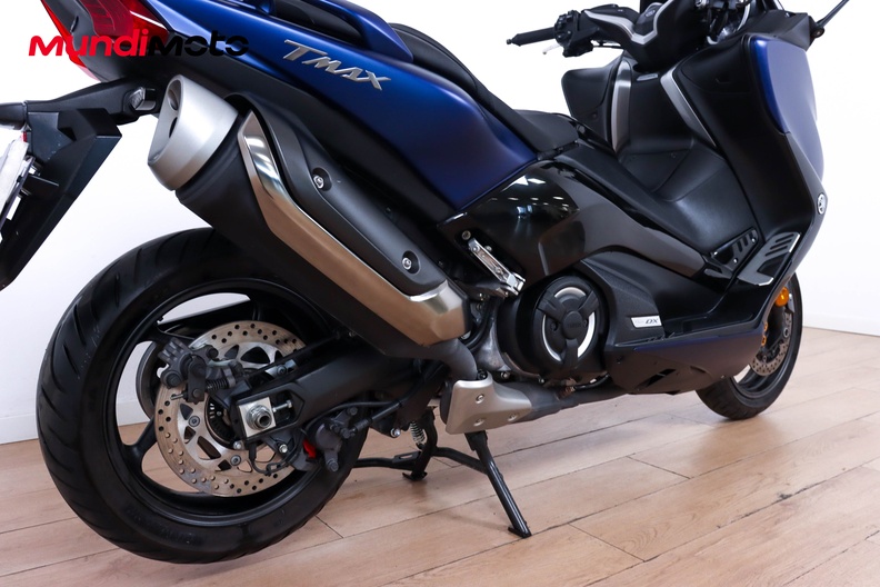 Motorbike image 3