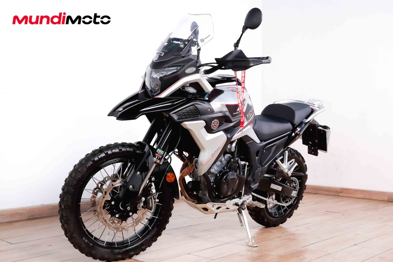 Motorbike image 7