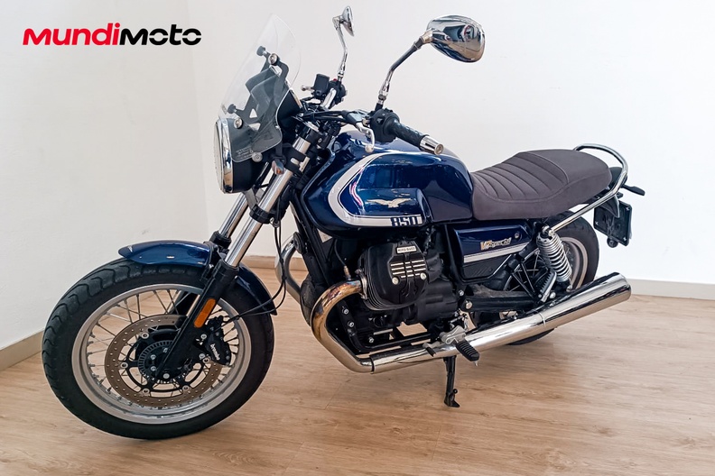 Motorbike image 6