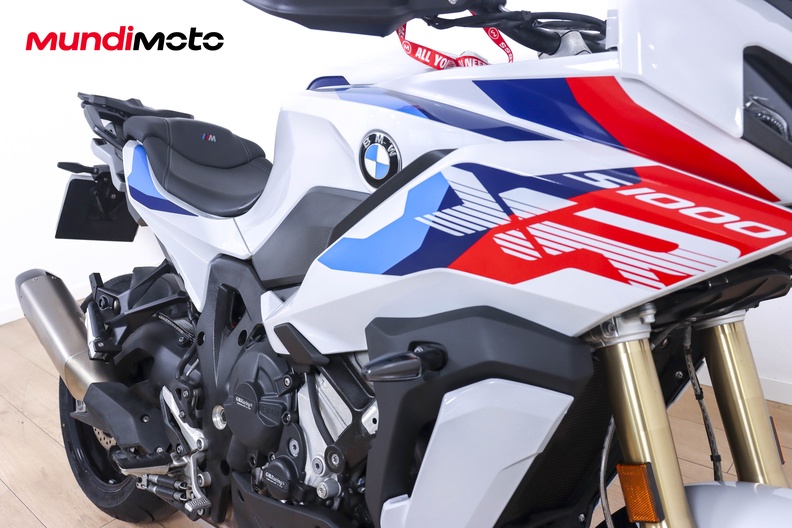 Motorbike image 12