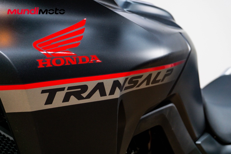Motorbike image 12