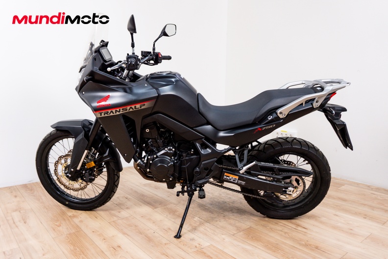 Motorbike image 5