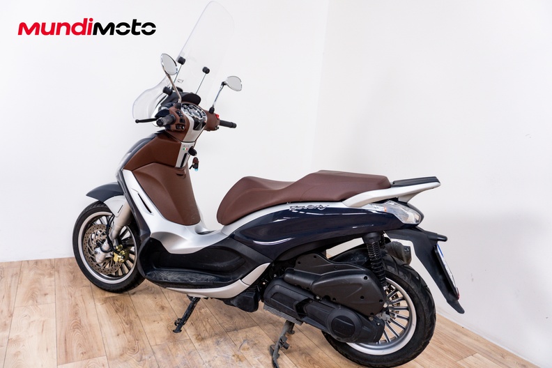 Motorbike image 7