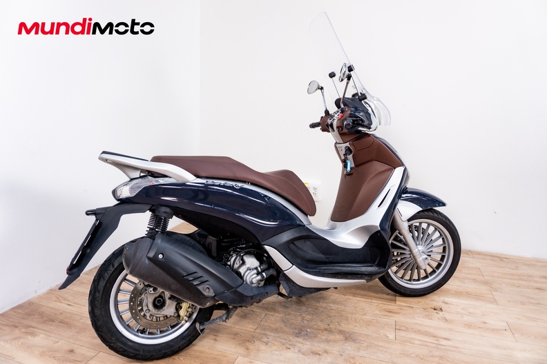 Motorbike image 2