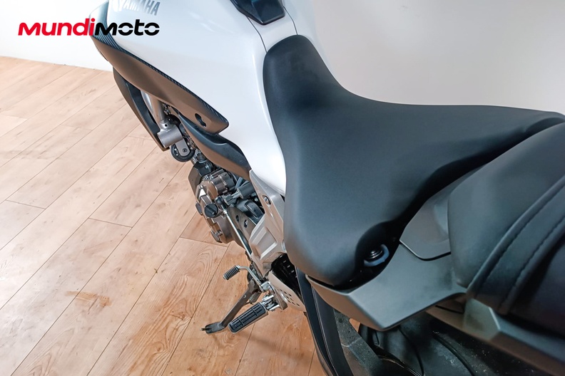 Motorbike image 8