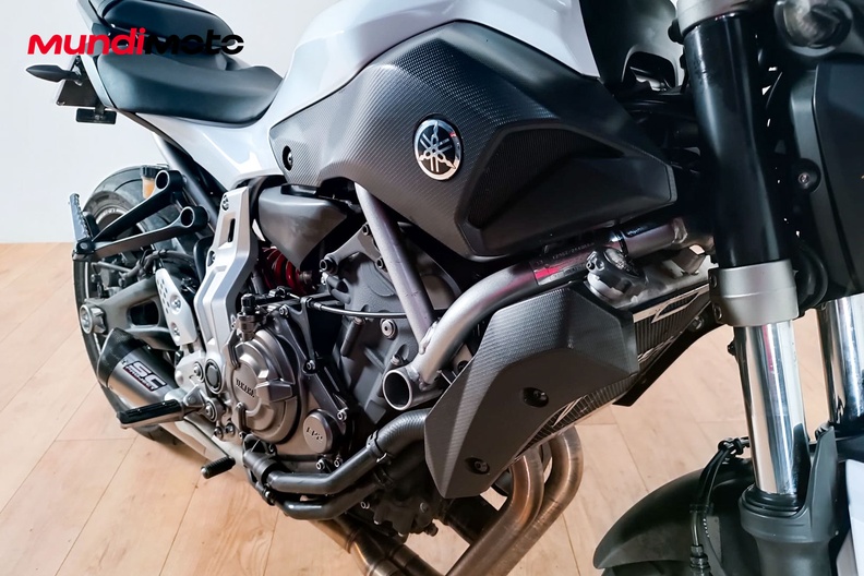 Motorbike image 4