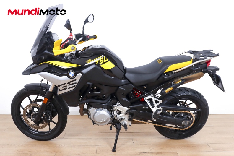 Motorbike image 5