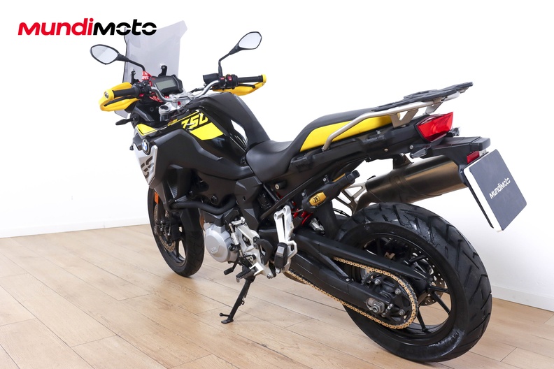 Motorbike image 6