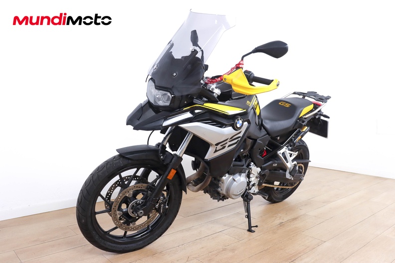Motorbike image 7