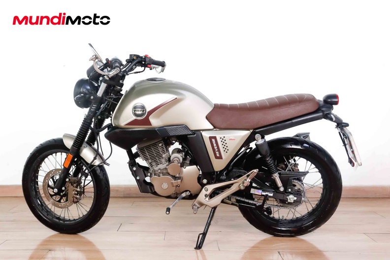 Motorbike image 5