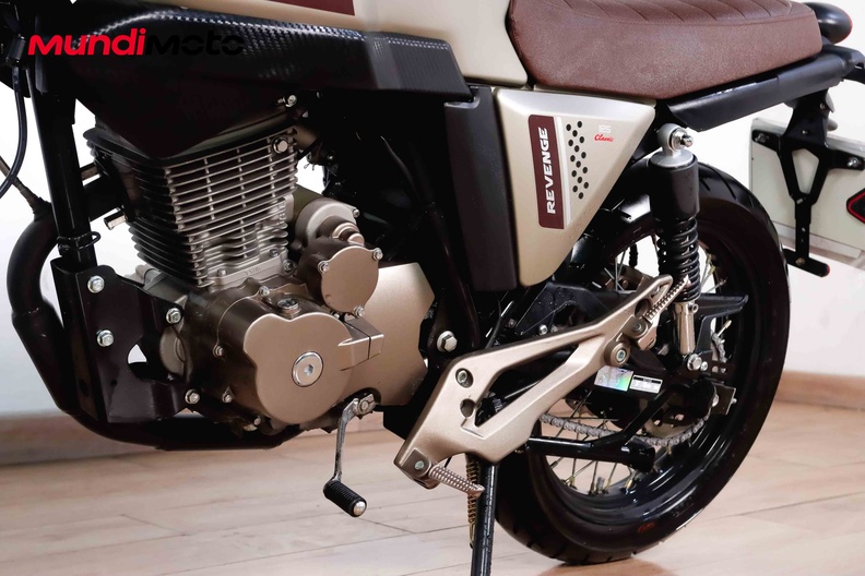 Motorbike image 8