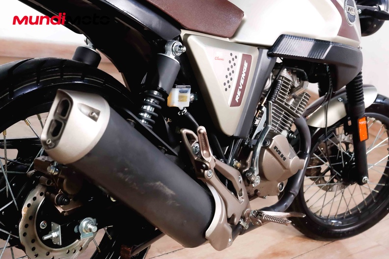 Motorbike image 3