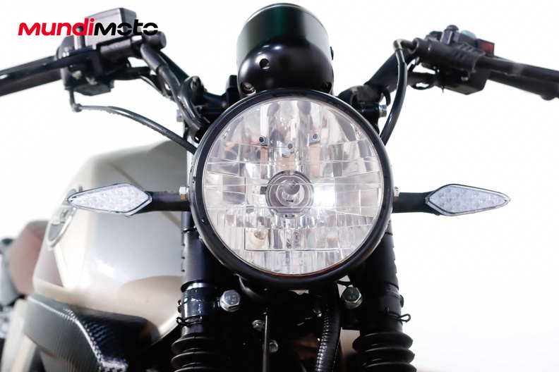 Motorbike image 4