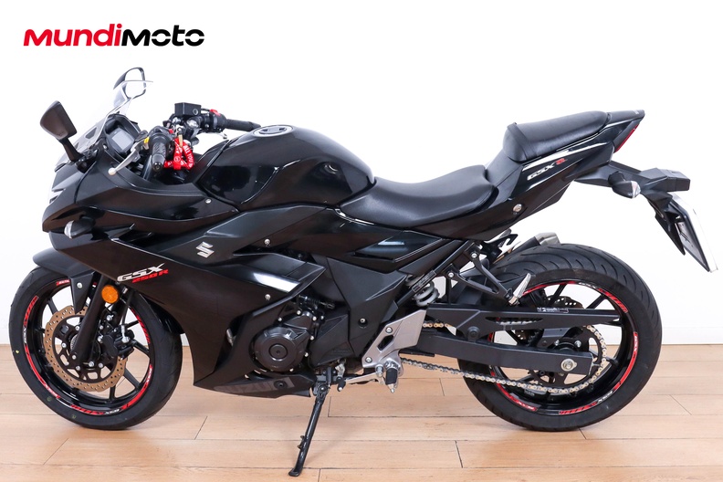 Motorbike image 5