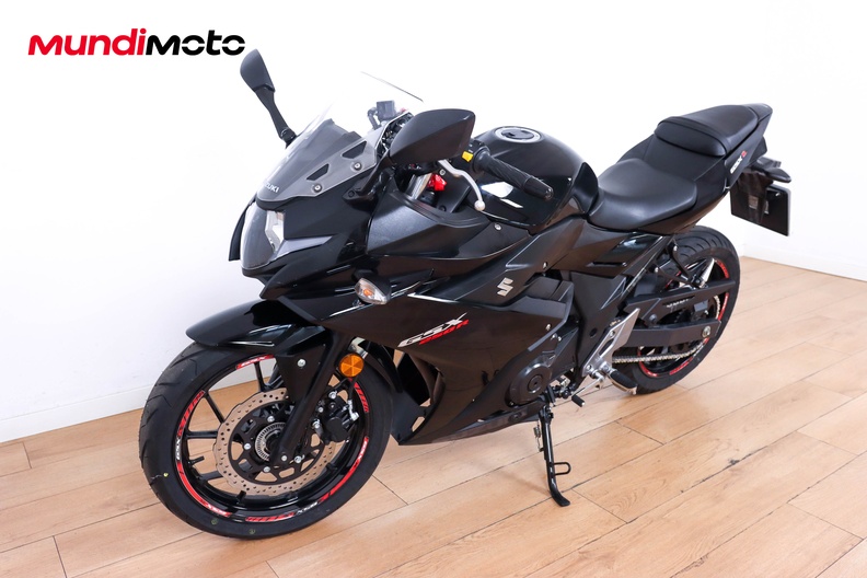 Motorbike image 7