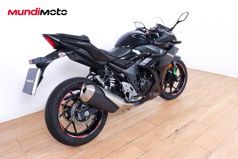 Motorbike image 2
