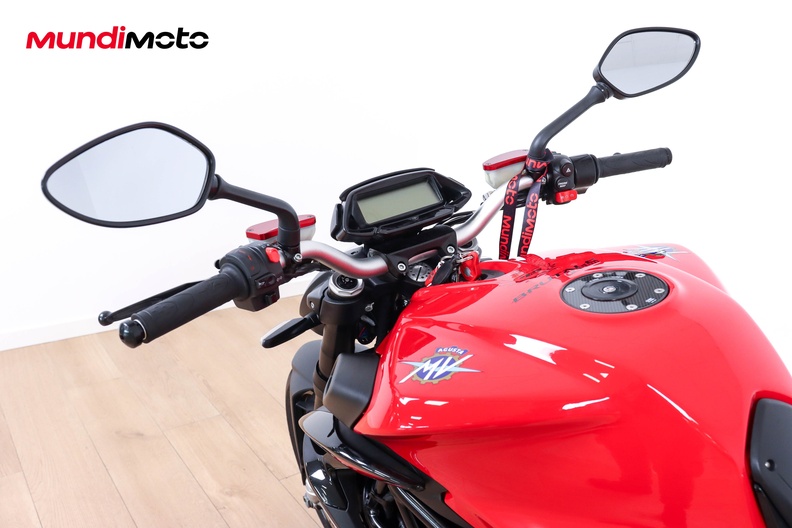 Motorbike image 10
