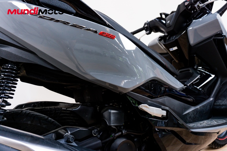 Motorbike image 3