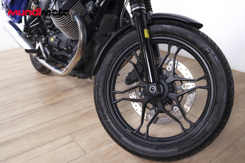 Motorbike image 12