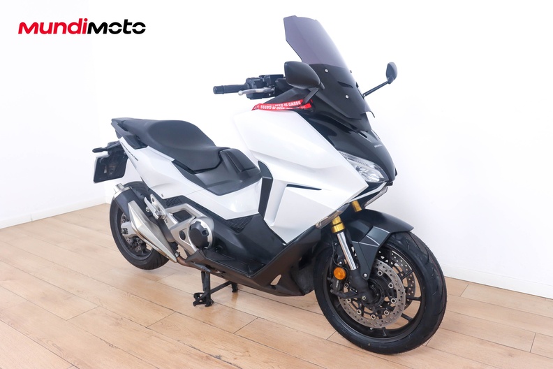 Motorbike image 1