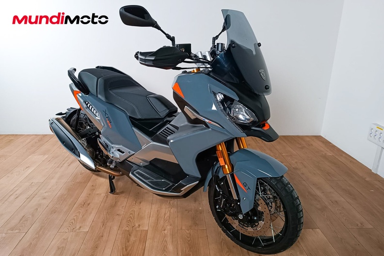 Motorbike image 1