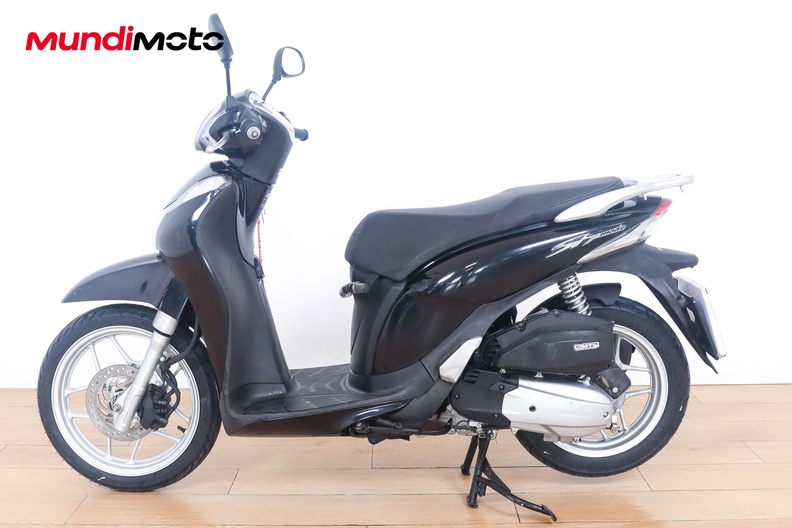 Motorbike image 5
